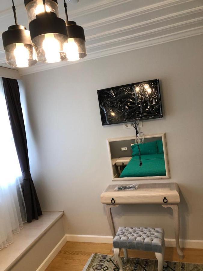 White Island Boutique Otel Adalar Eksteriør billede
